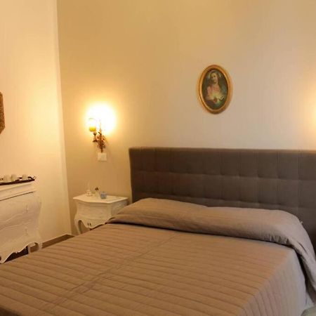 A Casa Di Enza B&B Palermo Zewnętrze zdjęcie